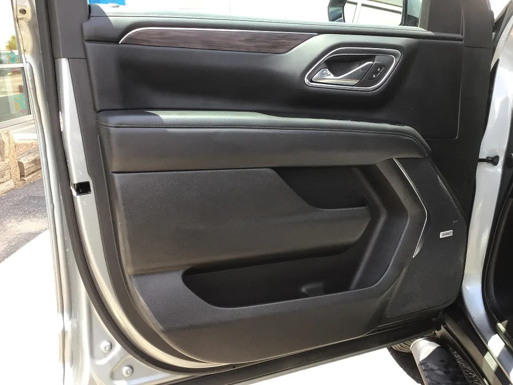 Used 2023 Sterling Gray Metallic Chevrolet Z71 image 12
