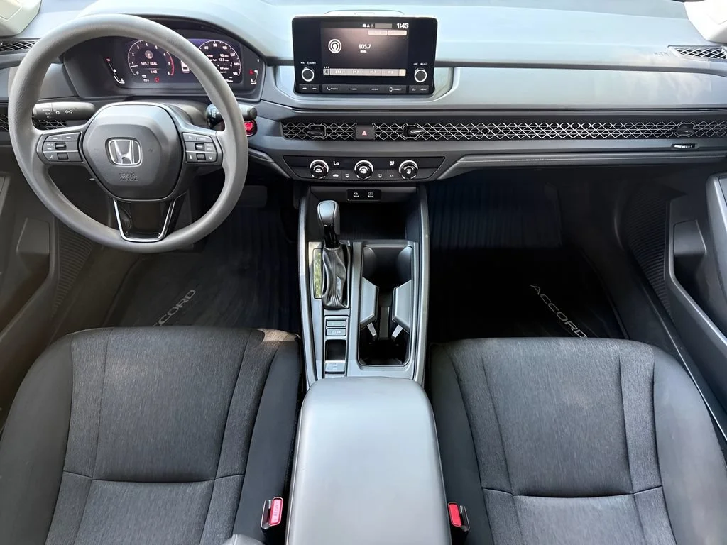 Used 2025 Black Honda LX image 12