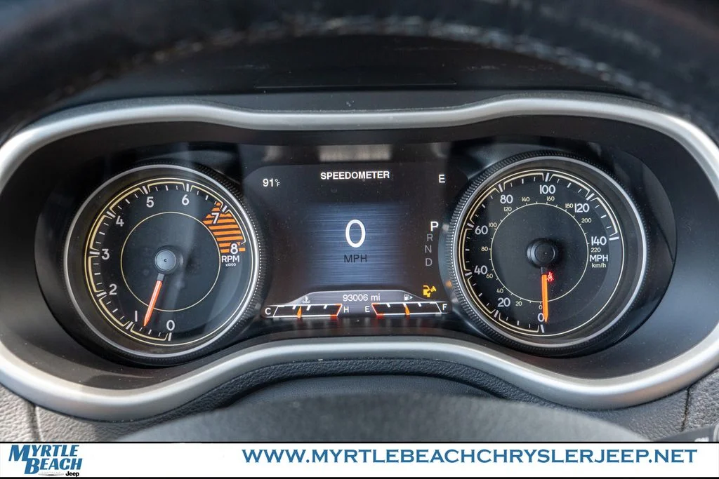 Used 2017 Light Brownstone Pearlcoat Jeep Limited image 25