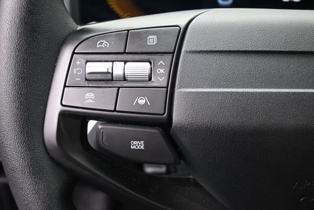 Used 2025 Gray Kia LXS image 7