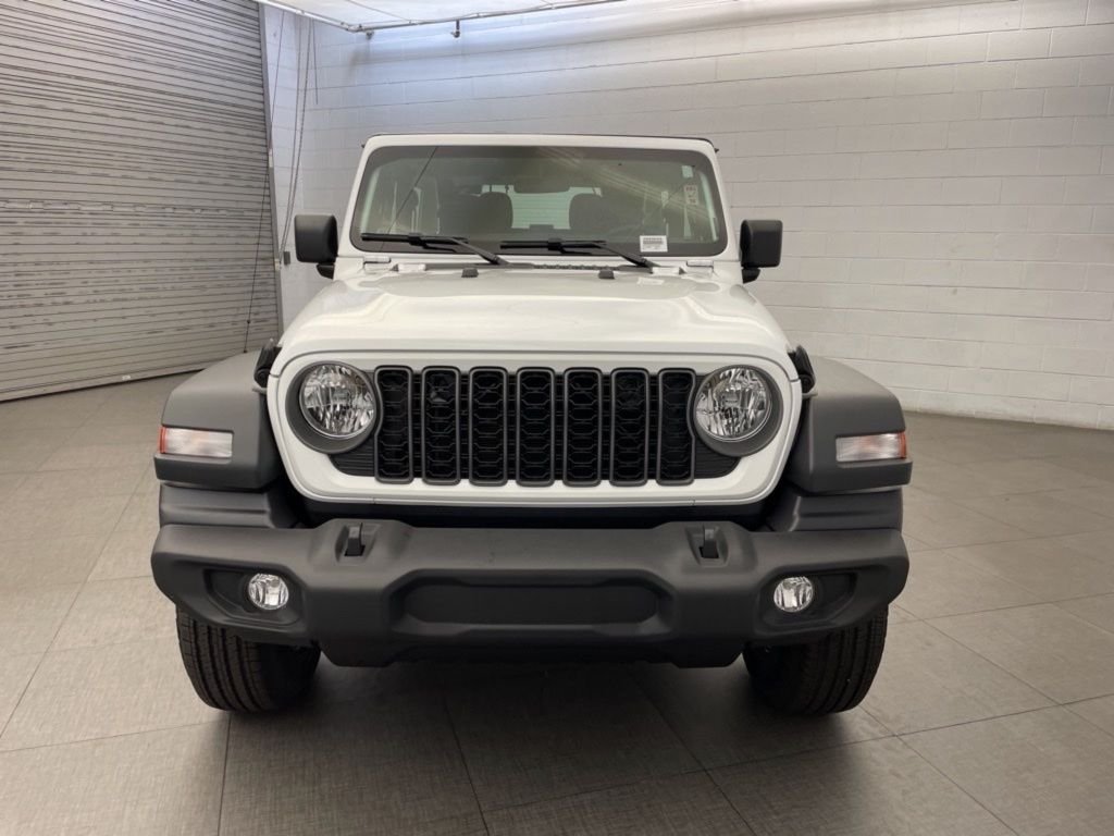 New 2026 Bright White Clear-Coat Exterior Paint Jeep Sport image 6