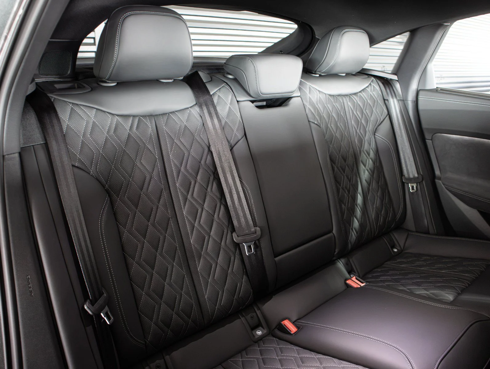 New 2026 Daytona Gray Pearl Effect Audi Premium Plus image 11