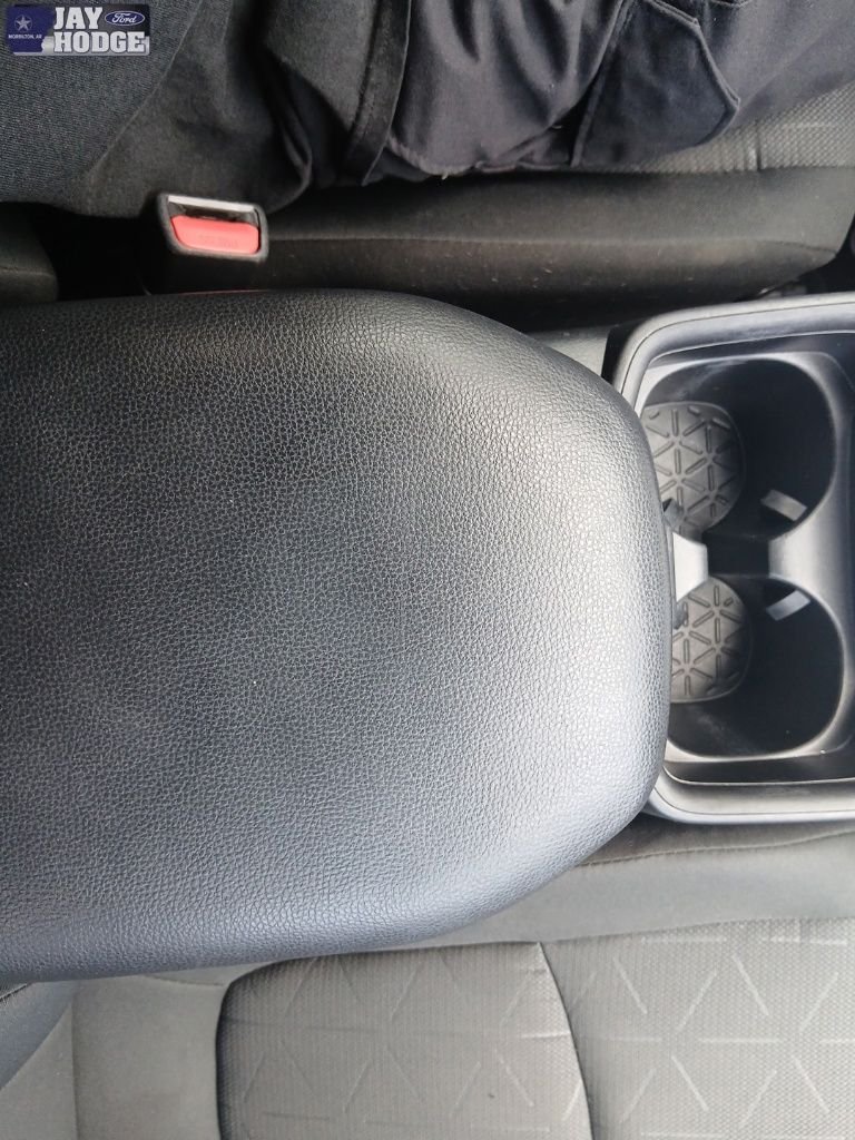Used 2021 White Toyota XLE image 29