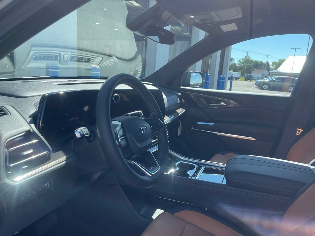 2027 Chevrolet Traverse Z71 - Photo 13