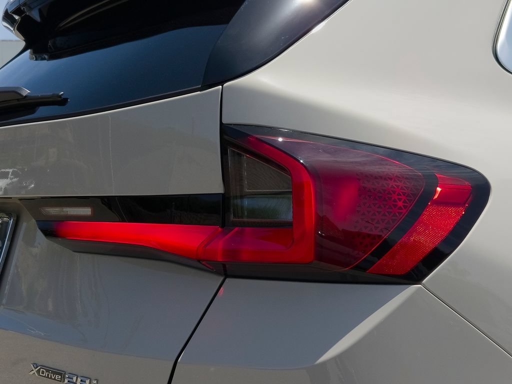 New 2026 Dune Grey Metallic BMW xDrive28i image 4