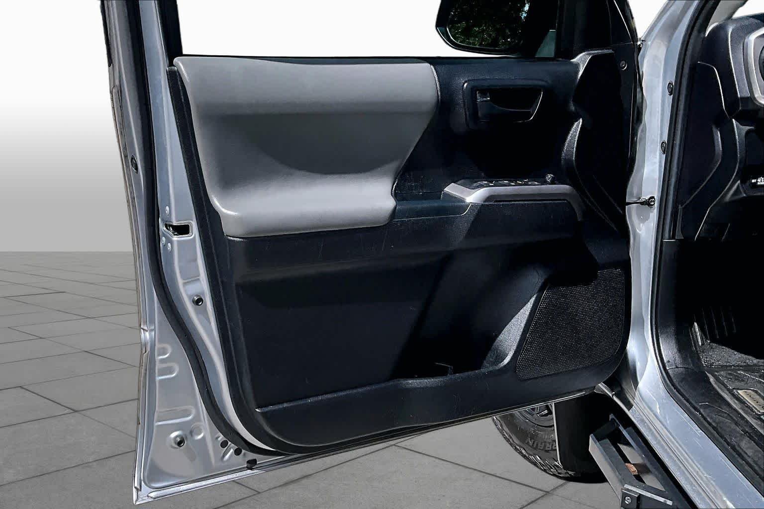 Used 2021 Silver Sky Metallic Toyota SR5 image 26