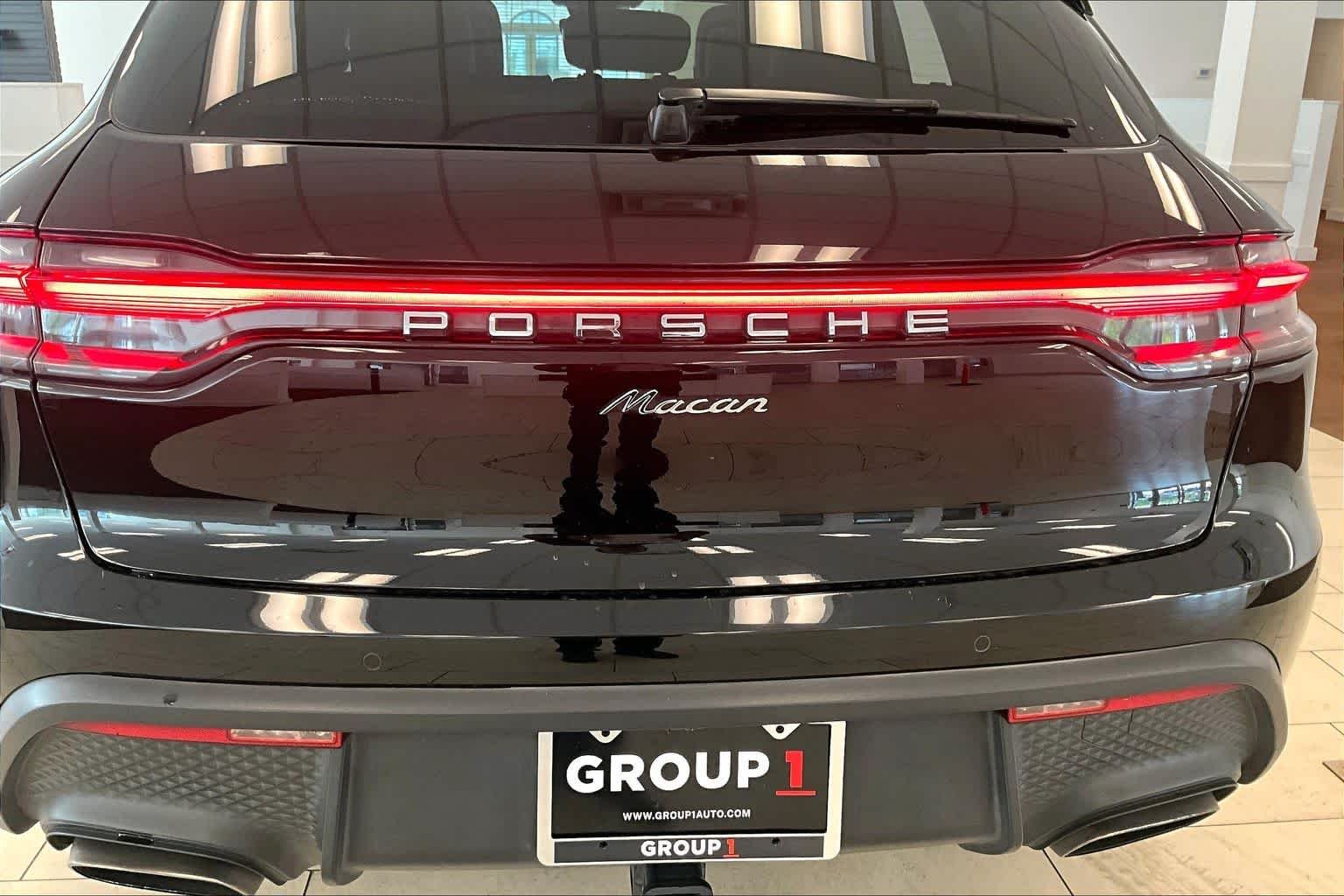 Used 2022 Black Porsche  image 27