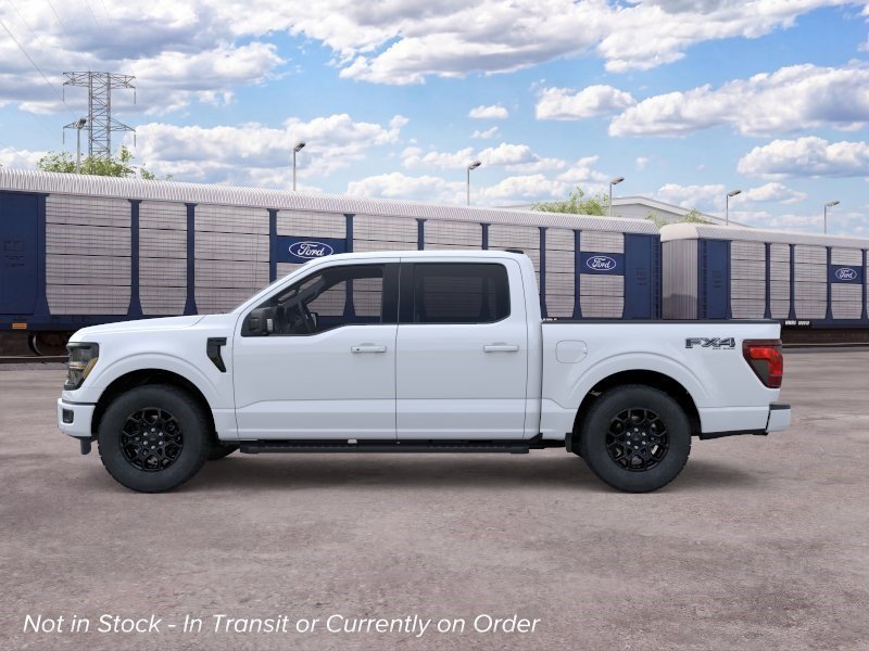 New 2026 Oxford White Ford XLT image 3