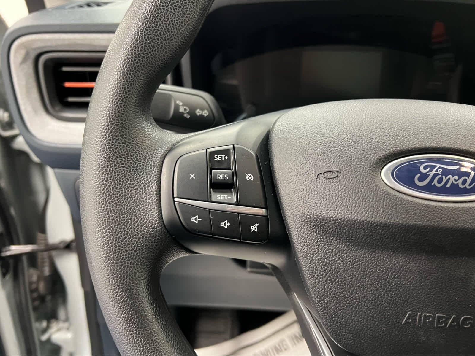 Used 2024 Cactus Gray Ford XLT image 14