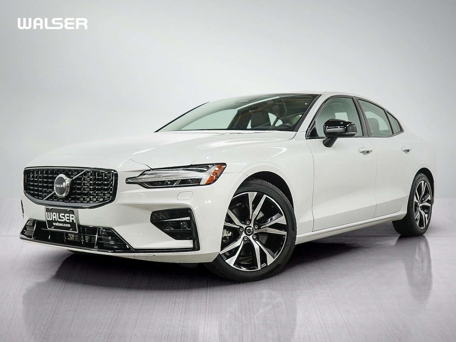2025 Volvo S60 Core