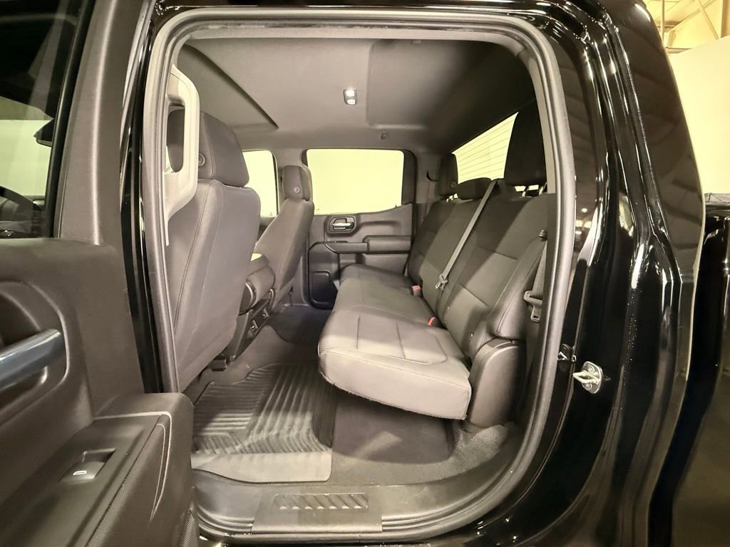 Used 2022 Black Chevrolet Custom image 16