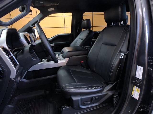 Certified Used 2020 Magnetic Ford Lariat image 10