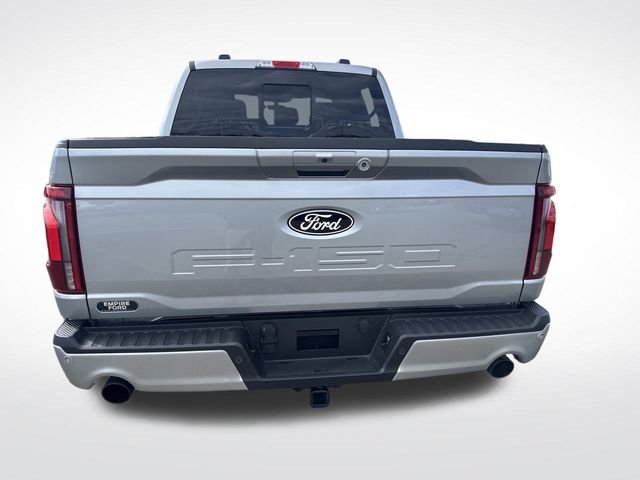 Used 2025 Iconic Silver Metallic Ford Lariat image 4
