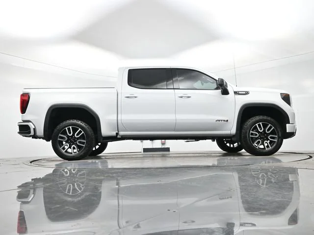 Used 2024 Summit White GMC AT4 image 31