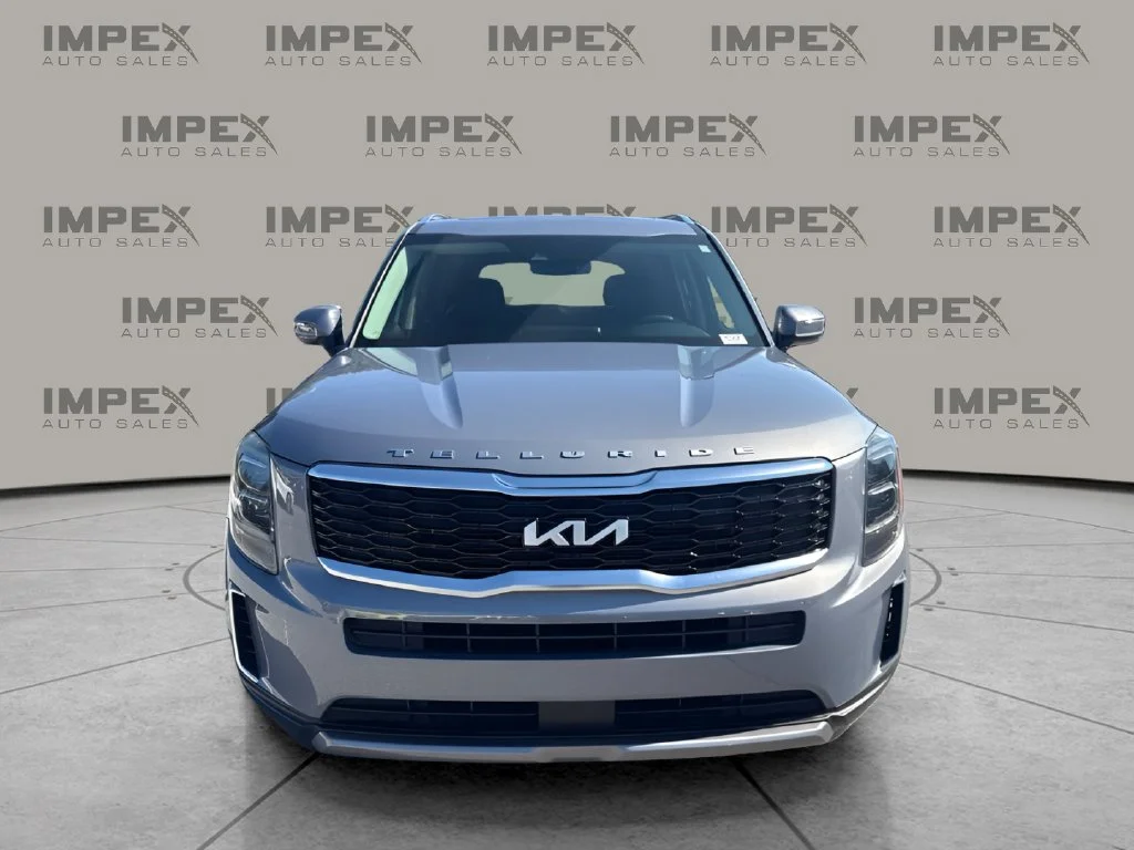 Used 2022 Silver Kia EX image 8