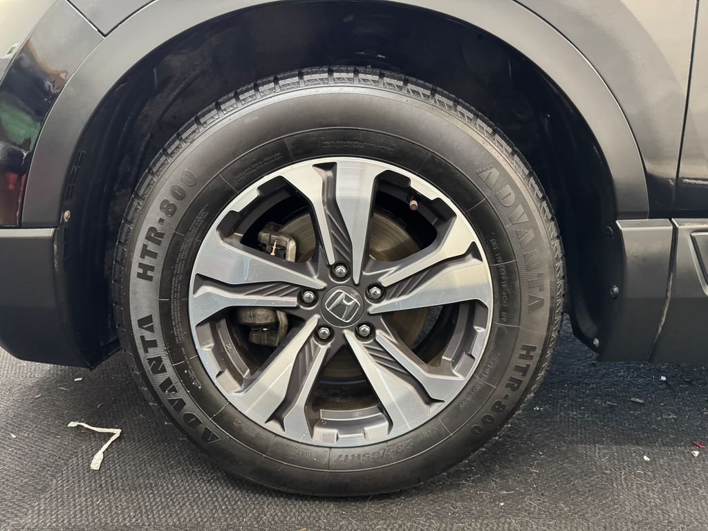 Used 2019 Crystal Black Pearl Honda LX image 13