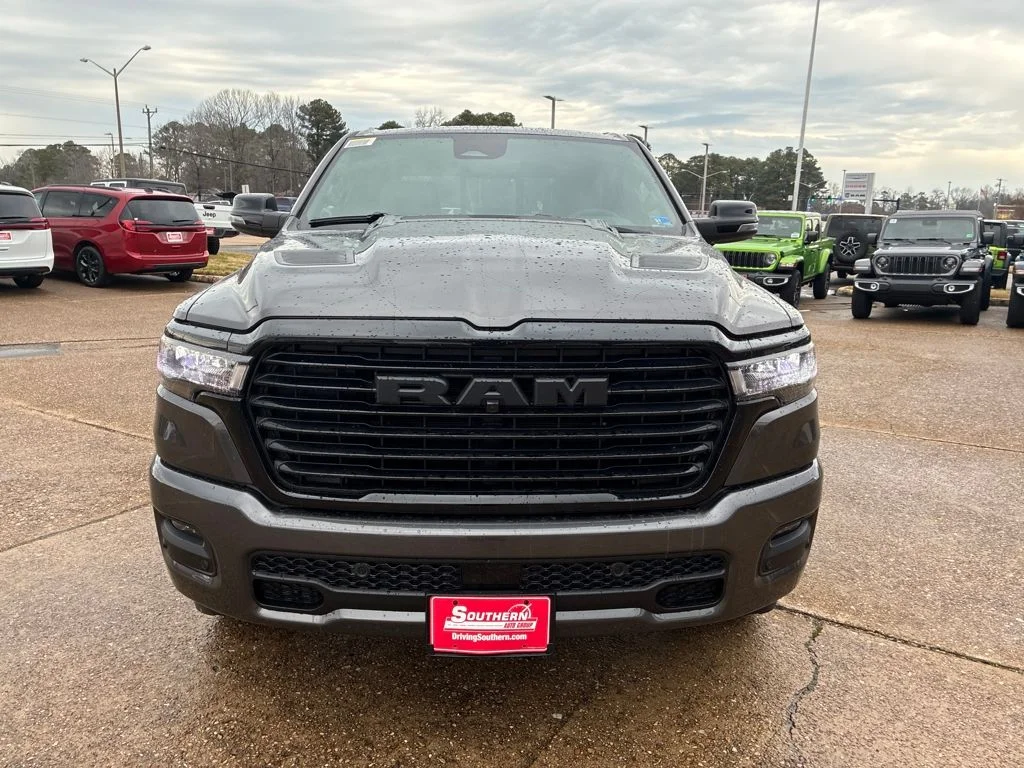 New 2026 Granite Crystal Metallic Clear-Coat Exterior Paint RAM Laramie image 9