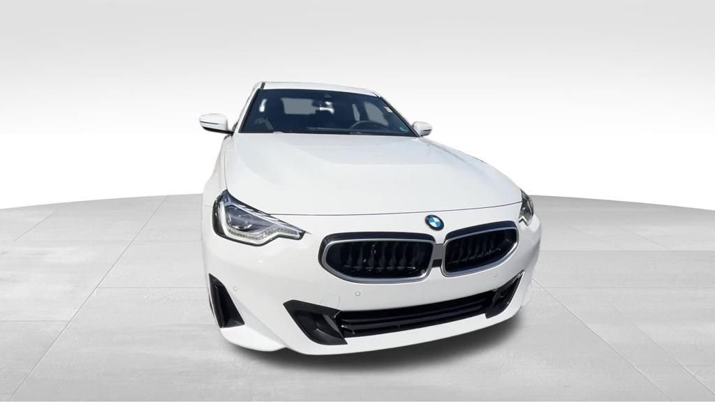 2025 BMW 2 Series 230i - Photo 16