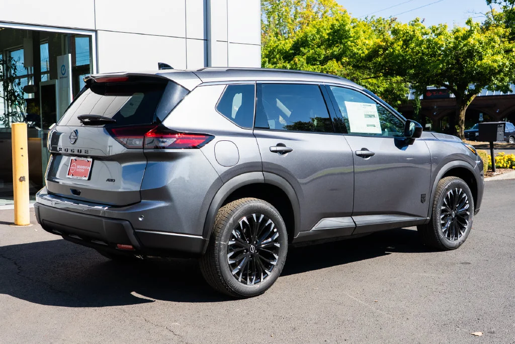 New 2026 Gray Nissan Dark Armor image 6