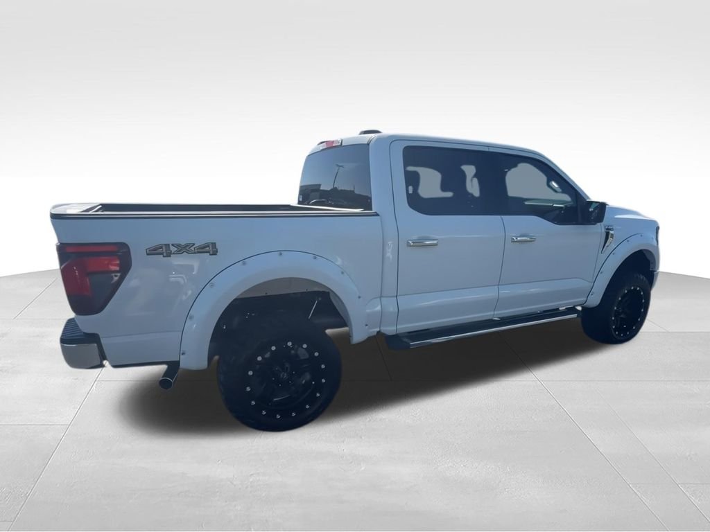 Used 2025 White Ford XLT image 9