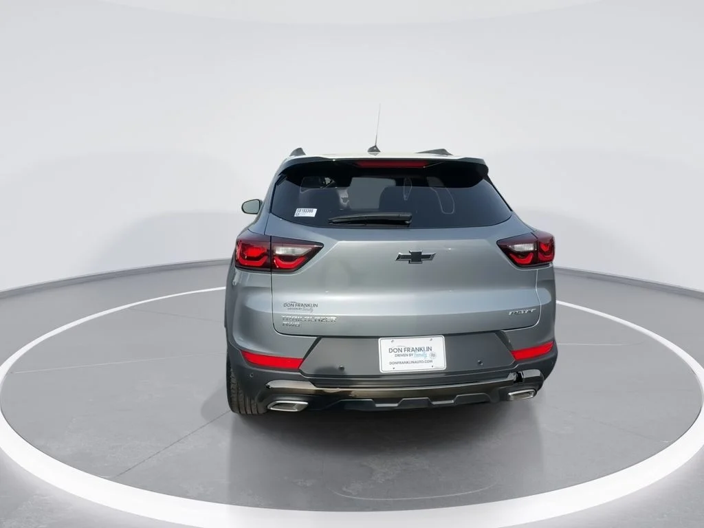 Used 2025 Gray Chevrolet ACTIV image 7