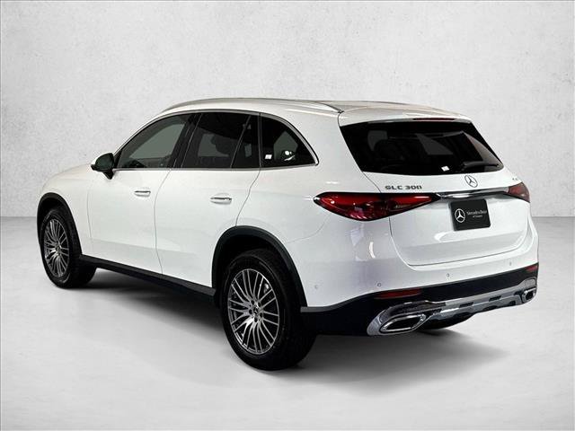 New 2026 Polar White Mercedes-Benz GLC 300 image 37