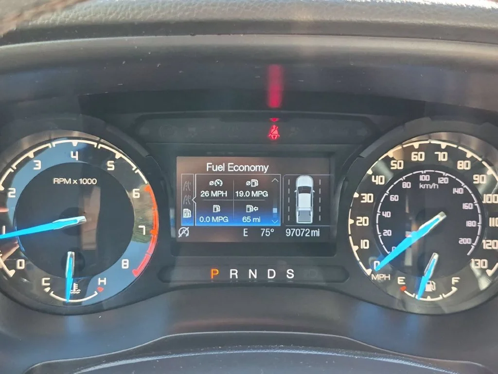 Used 2019 Gray Ford XLT image 16