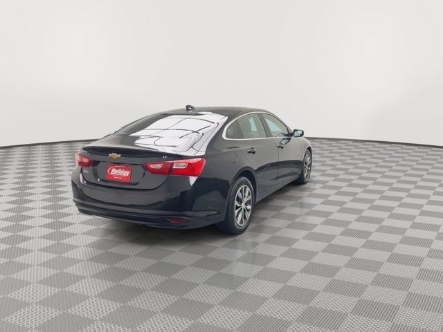 Used 2024 Mosaic Black Metallic Chevrolet LT image 37