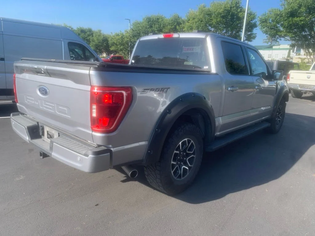 Used 2023 Silver Metallic Ford XLT image 4