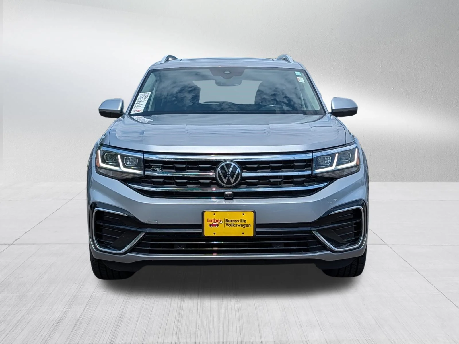 Used 2021 Volkswagen Atlas SEL Premium R-Line with VIN 1V2FR2CA7MC593567 for sale in Burnsville, Minnesota