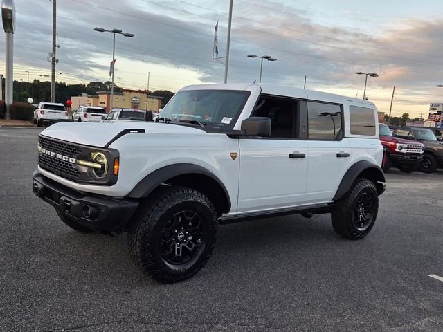 New 2026 Oxford White Ford Badlands image 3