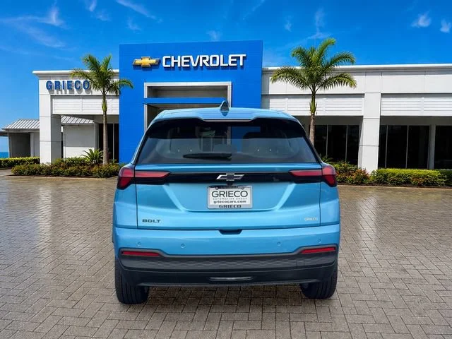 New 2027 Marina Blue Metallic Chevrolet LT image 4
