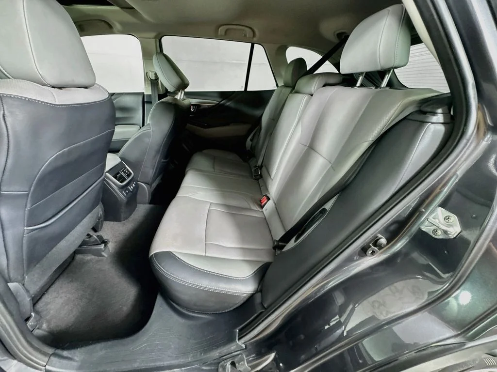 Used 2021 Gray Subaru Limited image 30