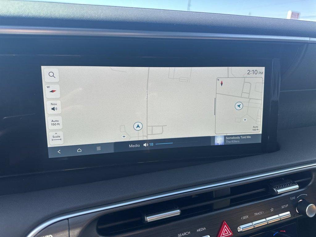 New 2027 Black Hyundai Limited AWD image 25
