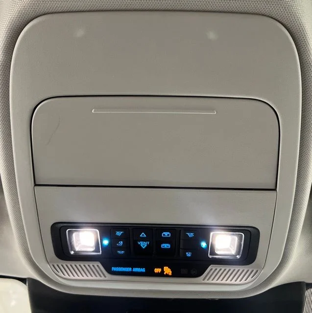 Used 2025 Black Ford Platinum image 39