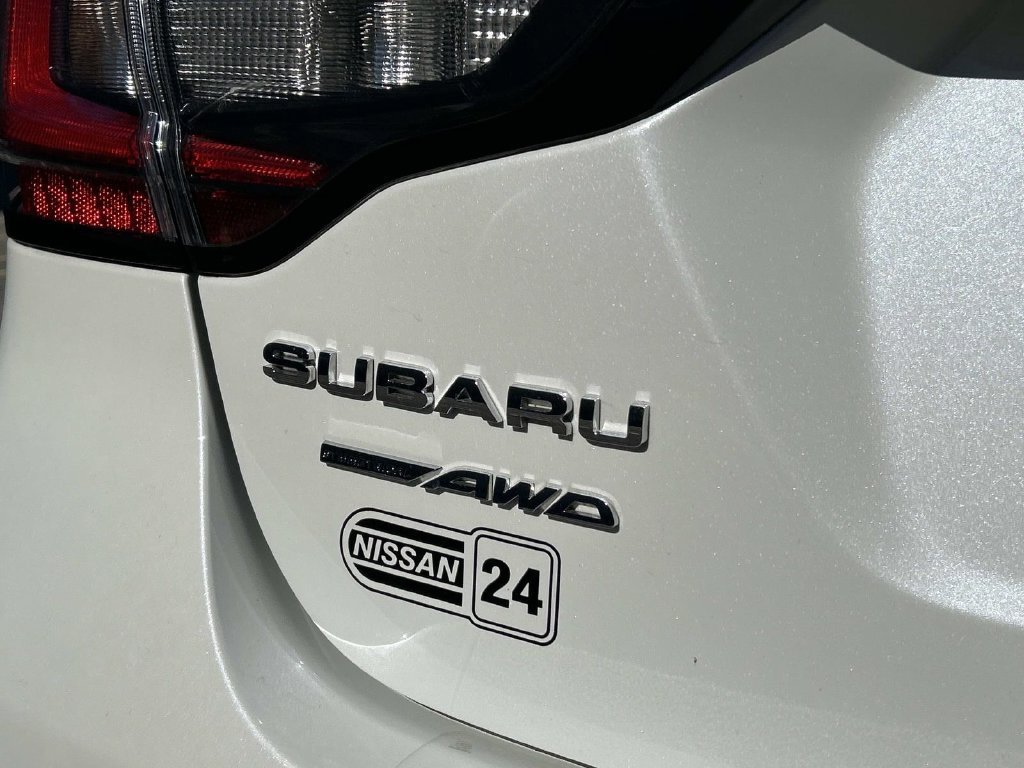 Used 2022 White Subaru Premium image 12