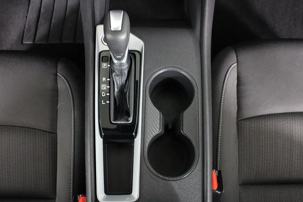 2025 Nissan Altima SV - Photo 24