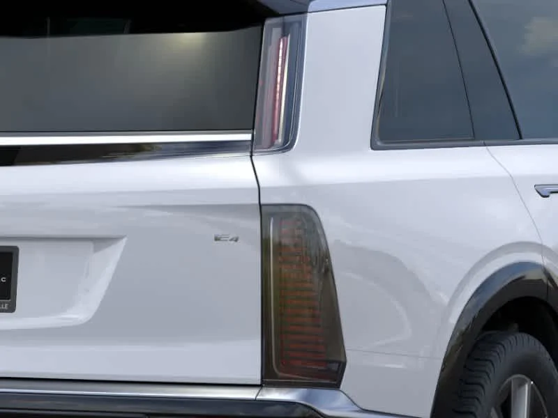 New 2027 Vibrant White Tricoat Cadillac Luxury image 11