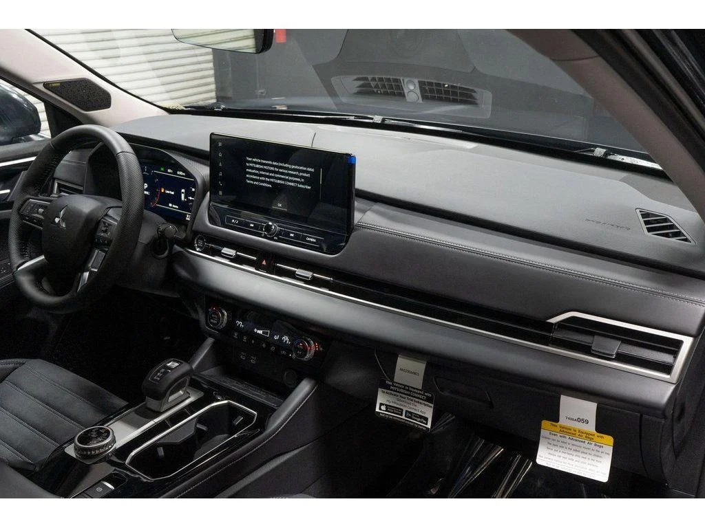 2026 Mitsubishi Outlander SE - Photo 20