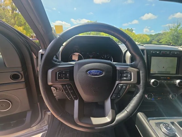 Used 2020 Silver Ford XLT image 14