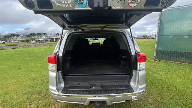 Used 2013 Silver Toyota Limited image 10