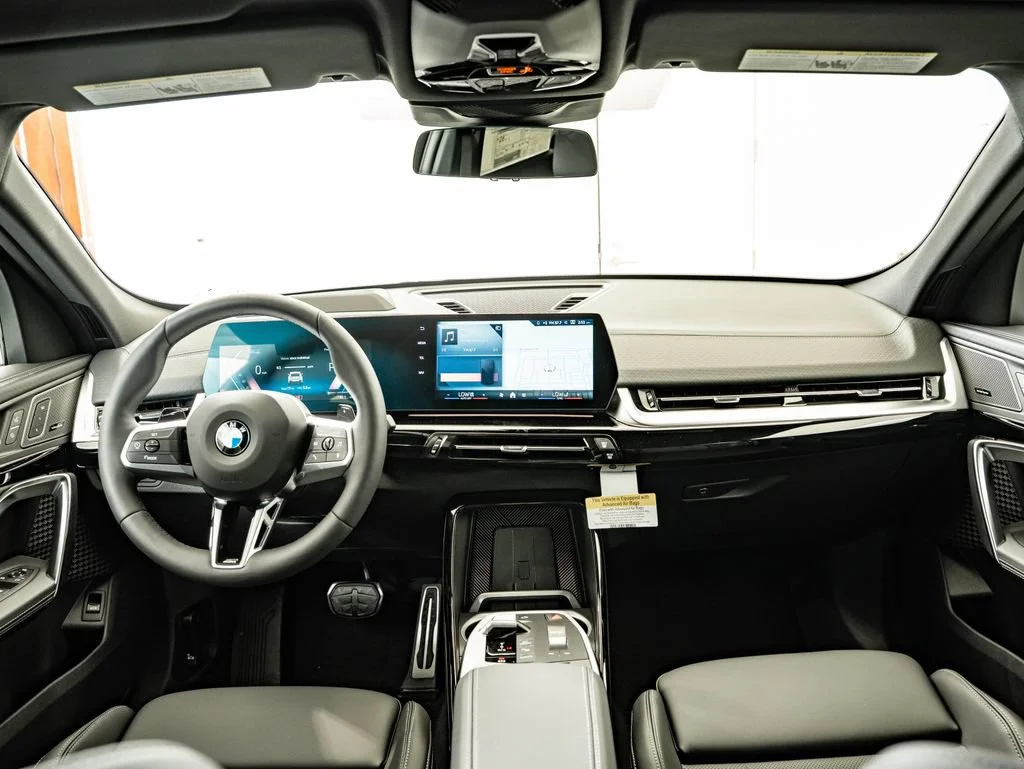 New 2026 Alpine White BMW xDrive28i image 4