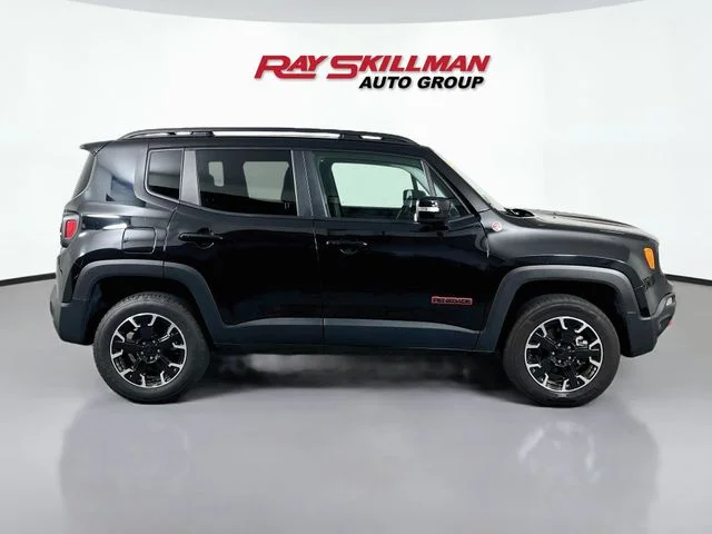 Used 2023 Black Jeep Trailhawk image 8