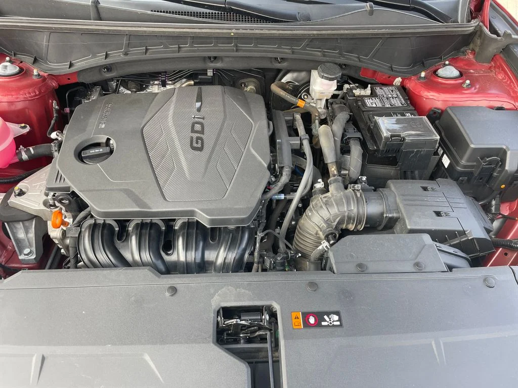 Used 2024 Red Hyundai SE image 25