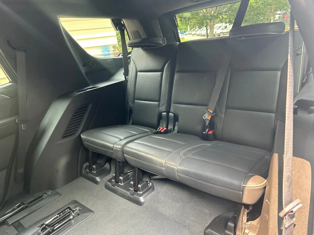 Used 2024 Black GMC SLT image 28