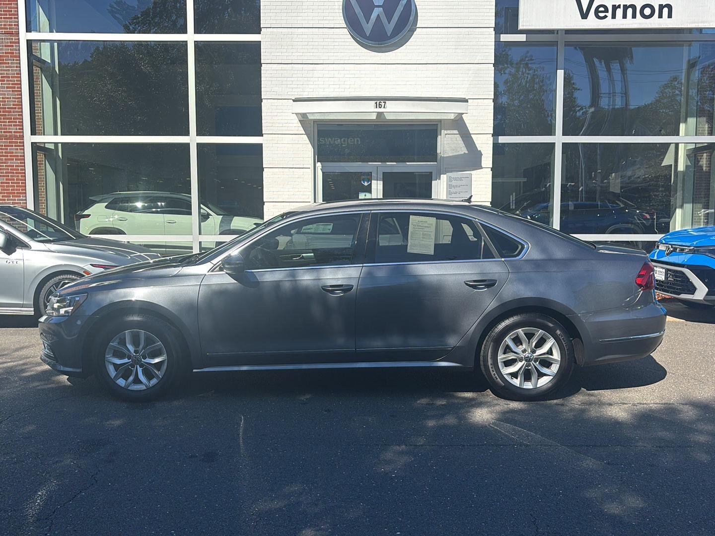 Used 2017 Platinum Gray Metallic Volkswagen 1.8T S image 3