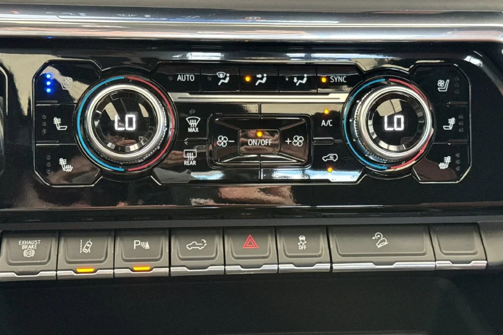 2024 GMC Sierra 2500HD Denali Ultimate - Photo 20