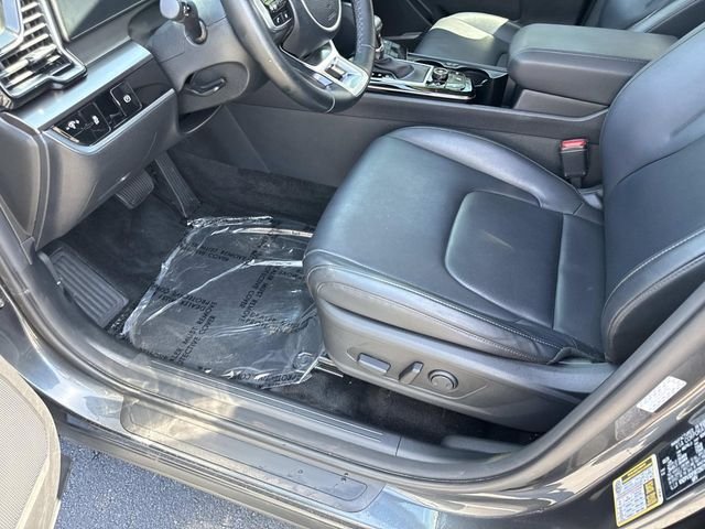 Used 2024 Gray Kia EX image 19
