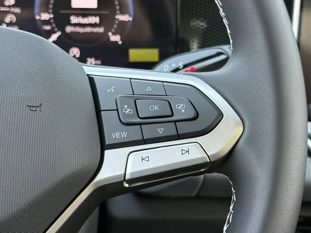 New 2026 Black Volkswagen 2.0T SE image 11
