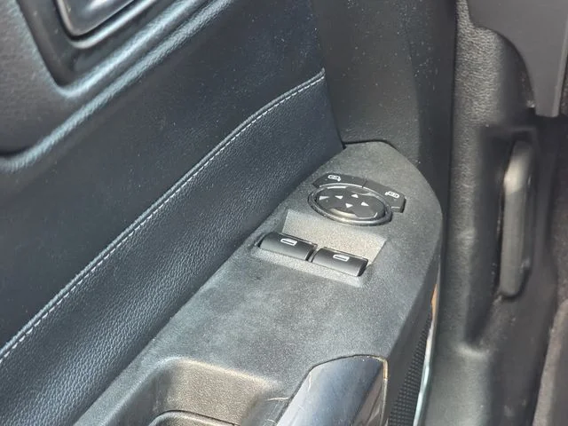 Used 2020 Magnetic Ford GT Premium image 16